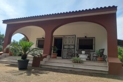 Villa abitabile in vendita Francavilla Fontana, tre vani e servizi